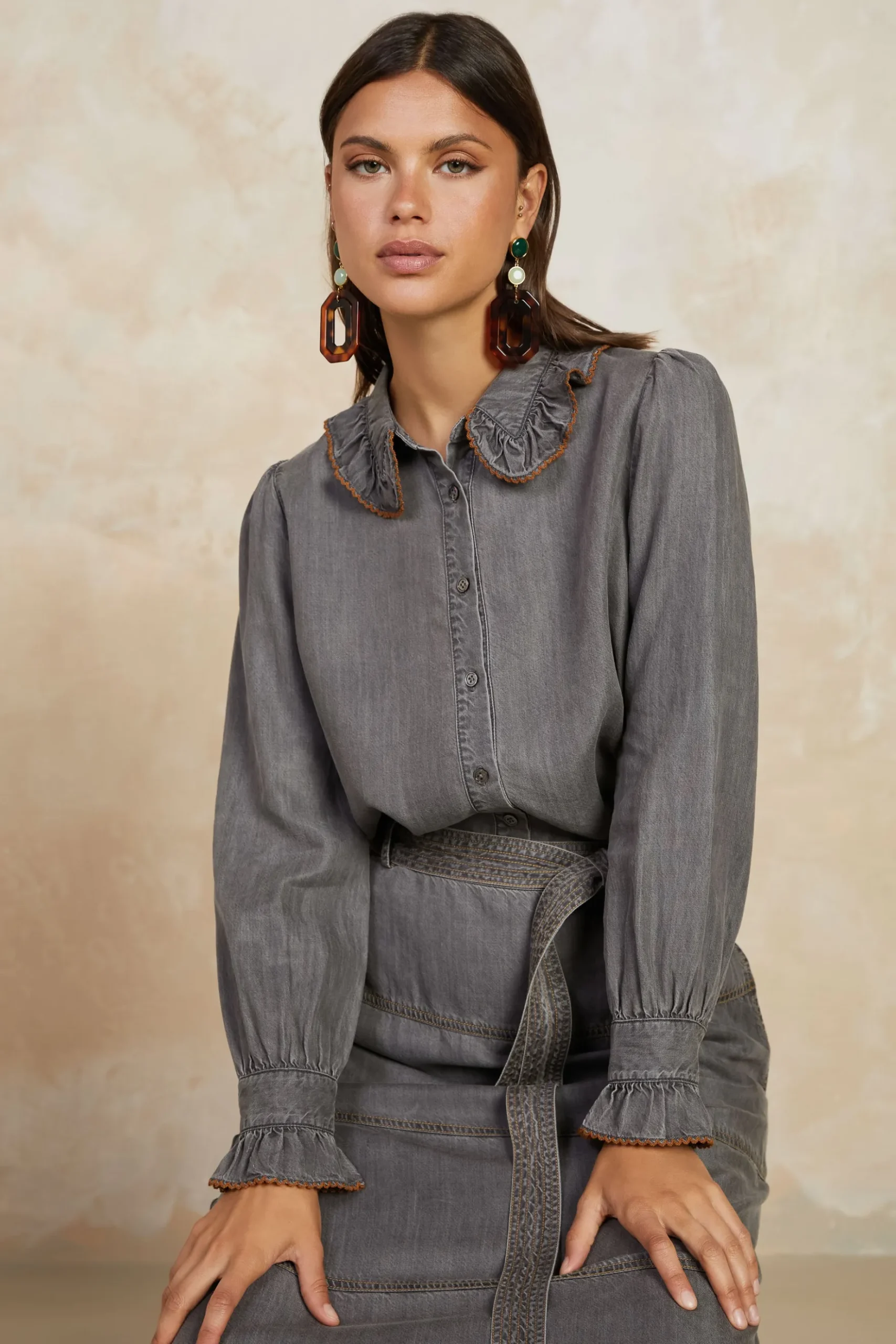 Current Air Chambray Button Down Blouse WASHEDBLACK Online