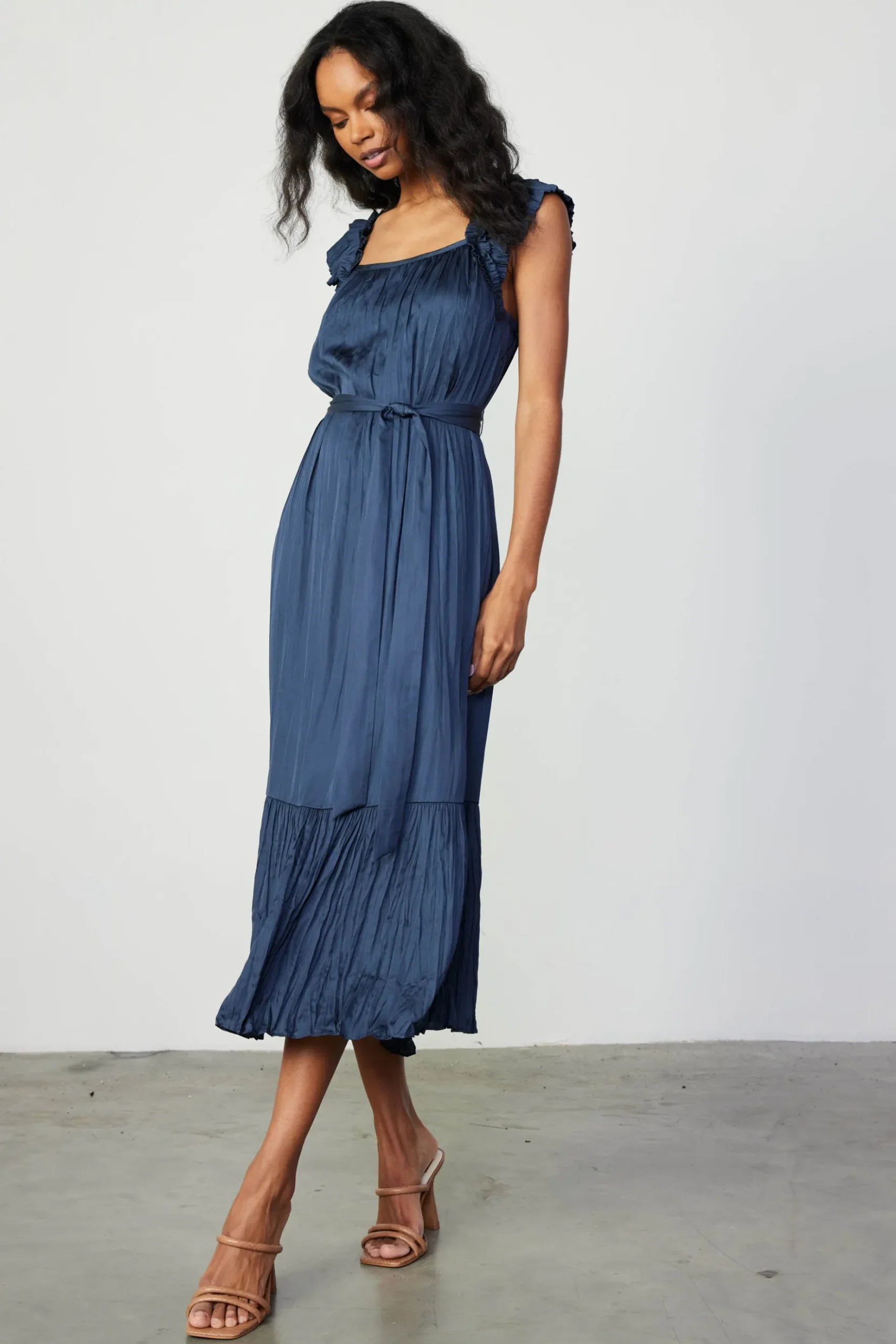 Current Air Crinkled Ruffled Shoulder Midi Dress NAVY Discount