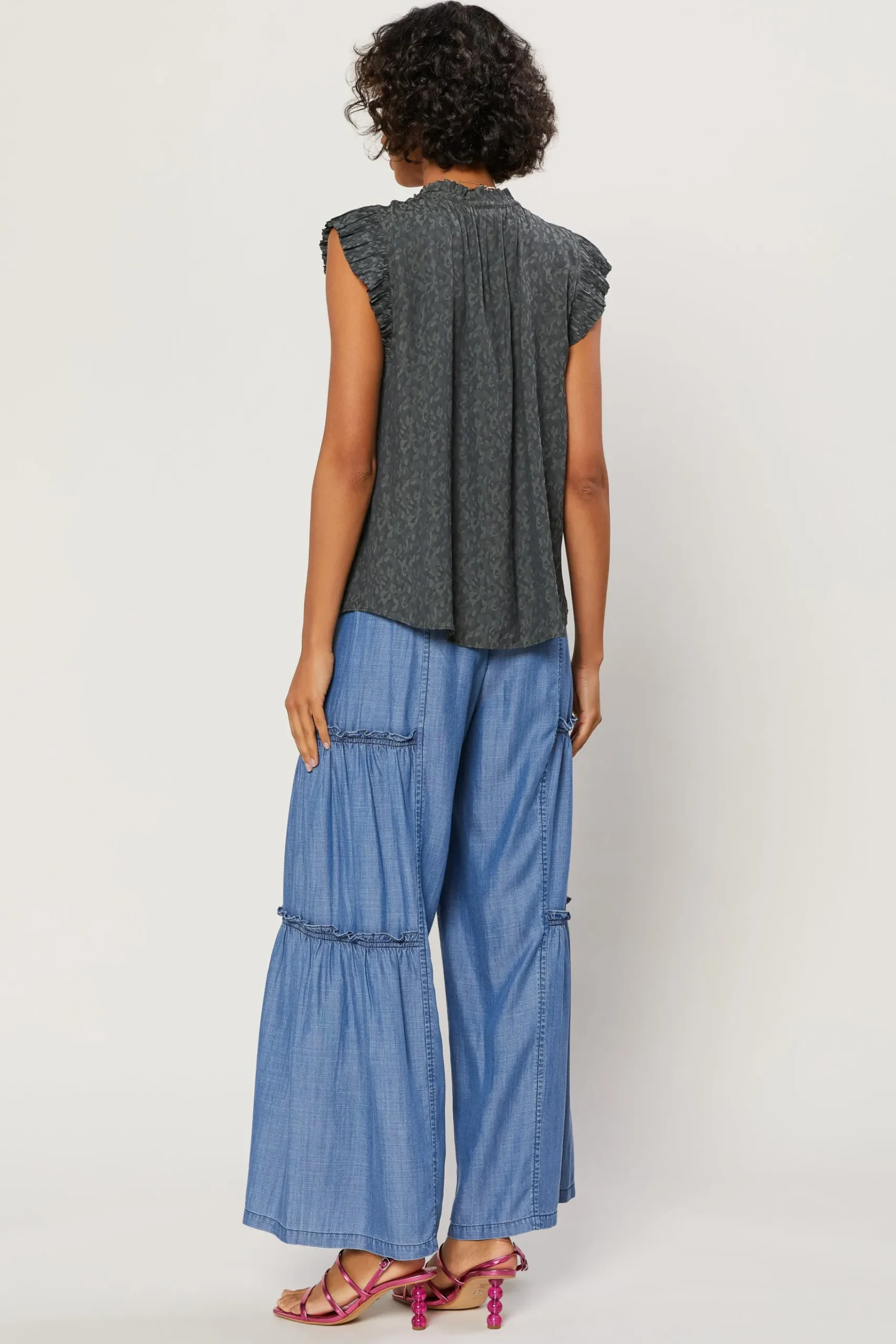 Current Air Margot Jacquard Pleated Sleeve Blouse DARKOLIVE Clearance