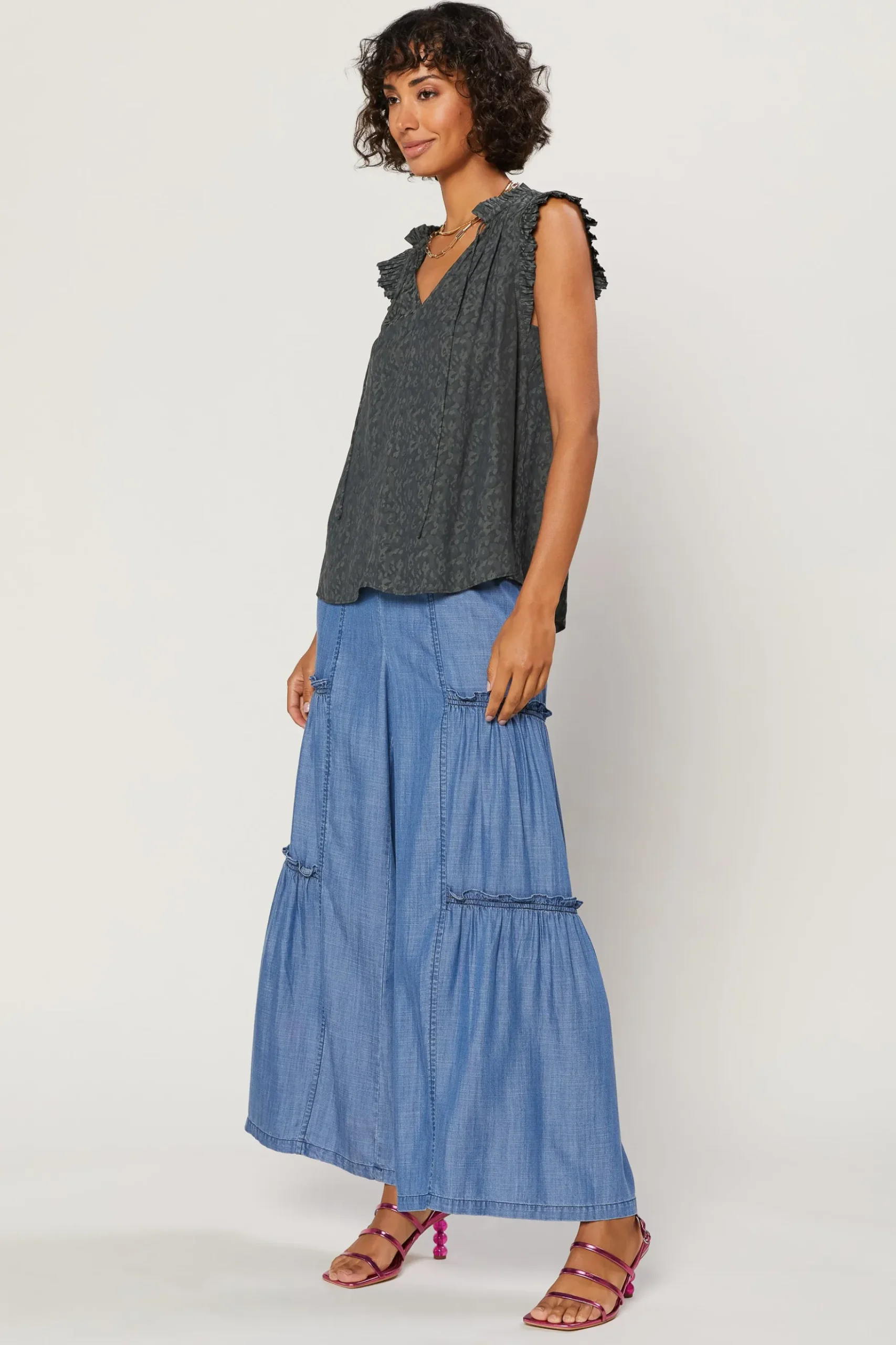 Current Air Margot Jacquard Pleated Sleeve Blouse DARKOLIVE Clearance