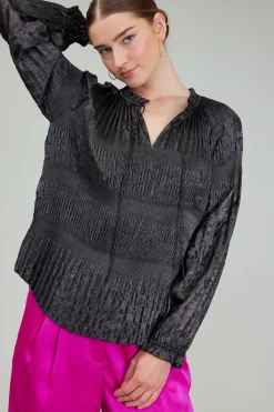 Current Air Opalescent Pleated Blouse PLUMGUNMETAL Hot
