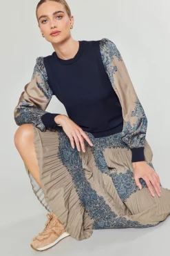 Current Air Ornate Motif Sweater Top TAUPEBLUEMLT Fashion