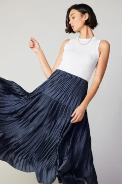 Current Air Pleated Tiered Midi Skirt NAVY Best