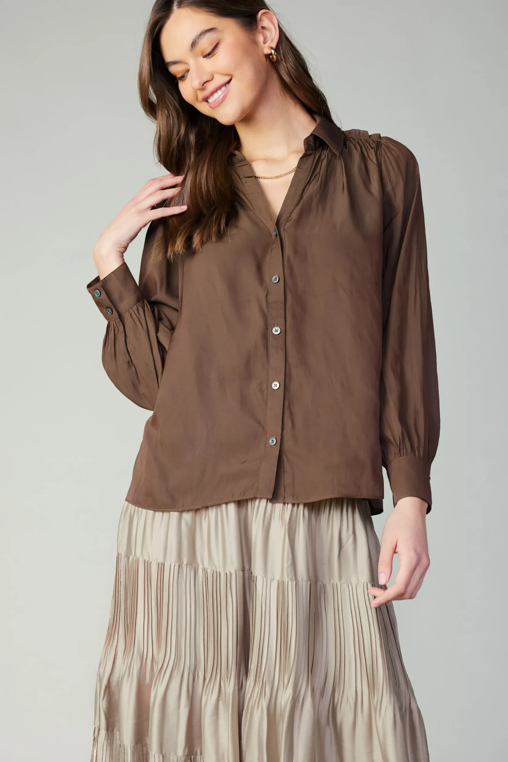 Current Air Split Neck Buttoned Shirt COCOA Outlet