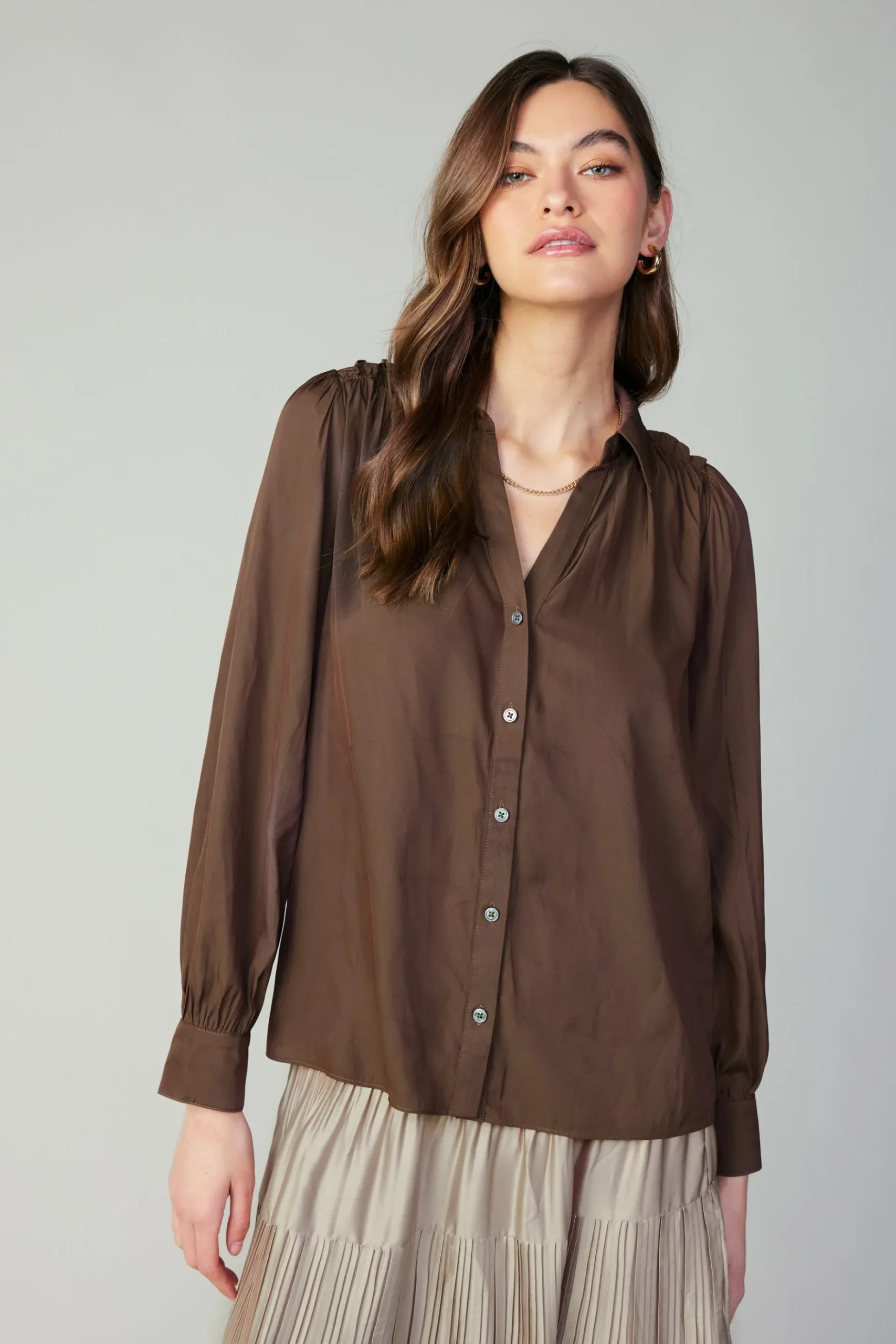 Current Air Split Neck Buttoned Shirt COCOA Outlet